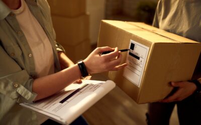 Correios e AliExpress renovam parceria de olho nas entregas da Black Friday e do 11.11